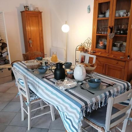 Chambre D'Hotes Esprit De Famille Landreville Екстер'єр фото