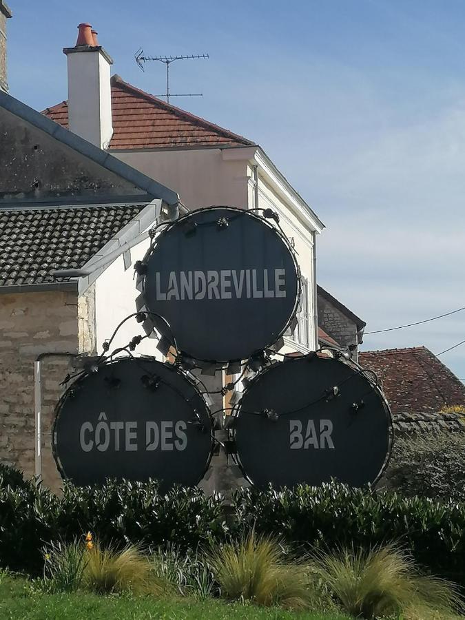 Chambre D'Hotes Esprit De Famille Landreville Екстер'єр фото